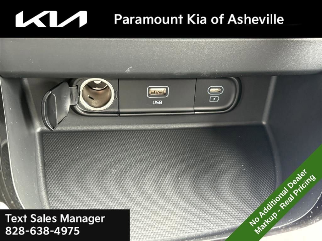 New 2026 Kia Seltos S image 24