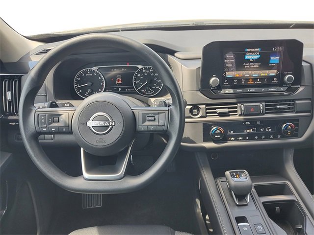 New 2025 Nissan Pathfinder S image 17