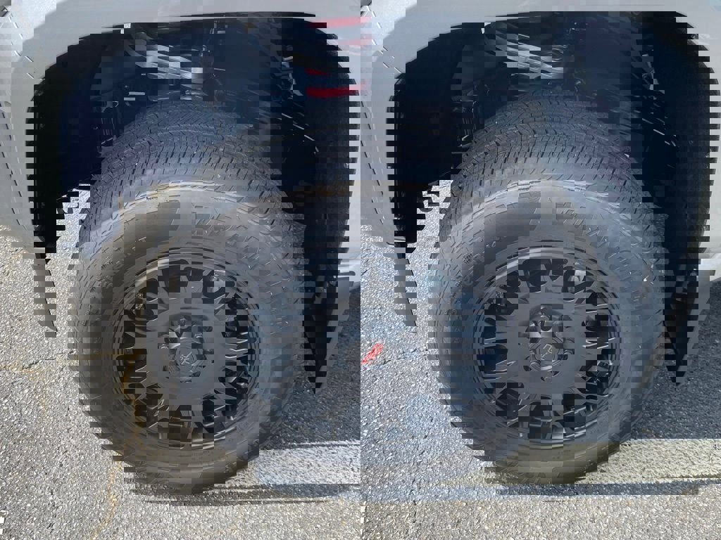 New 2025 Toyota Tacoma SR5 image 18