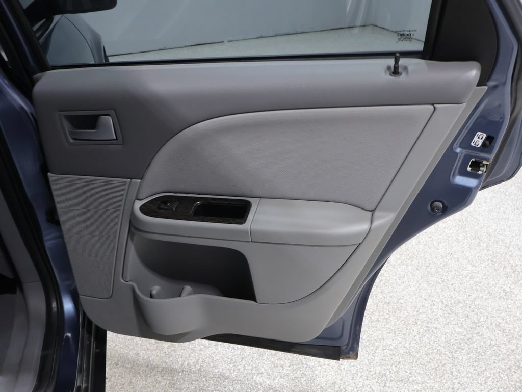 Used 2005 Mercury Montego Premier FWD image 20