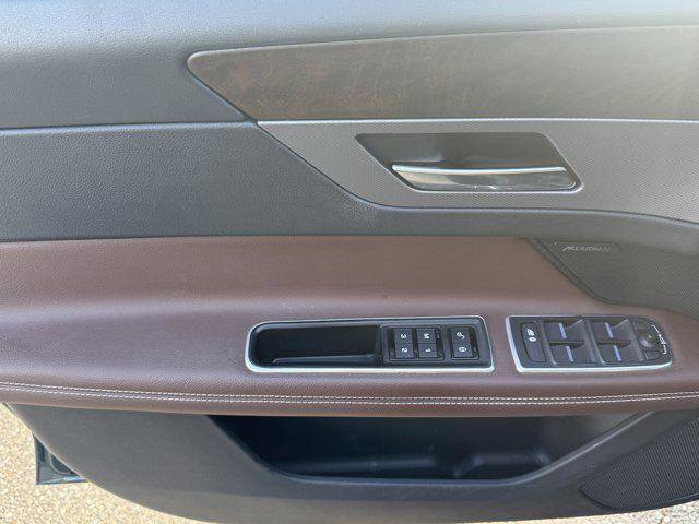 Used 2016 Jaguar XF R-Sport AWD/4WD image 26