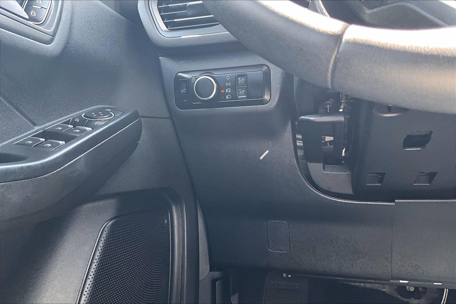 Used 2023 Ford Escape Active AWD/4WD image 37