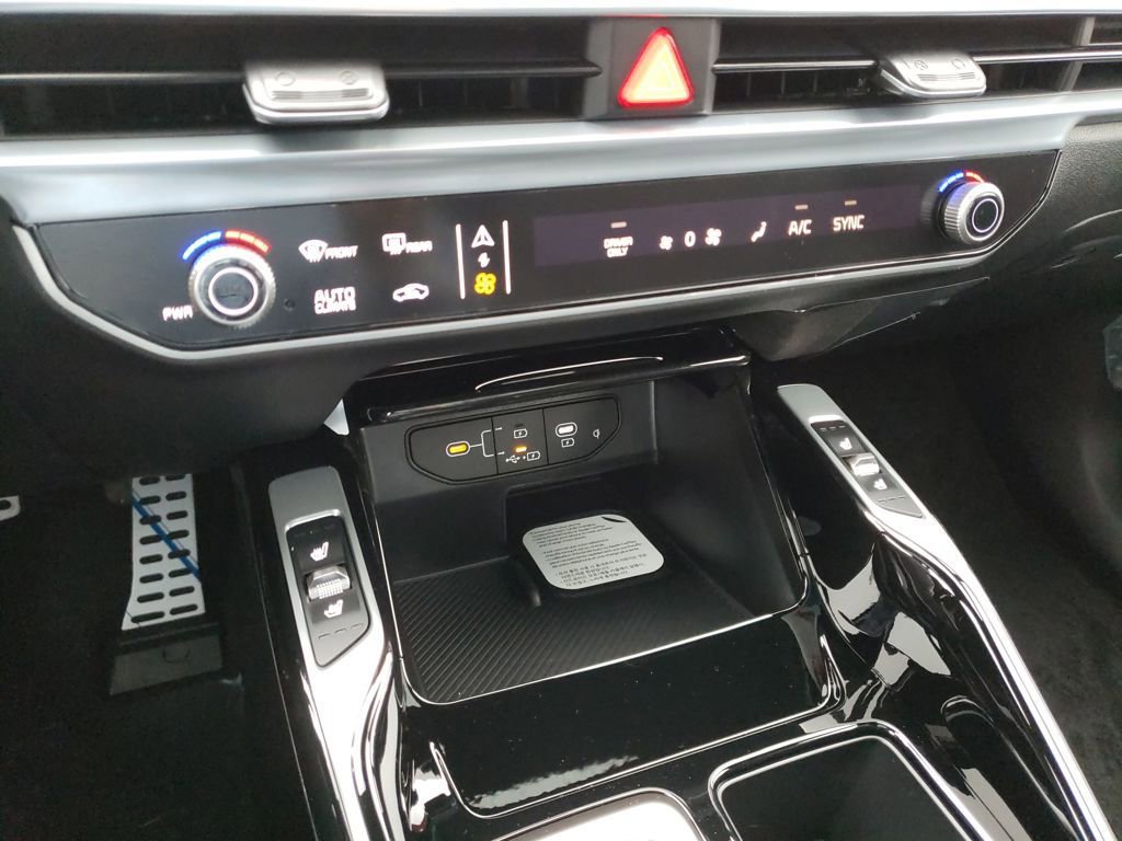 New 2026 Kia Sorento SX Prestige image 23