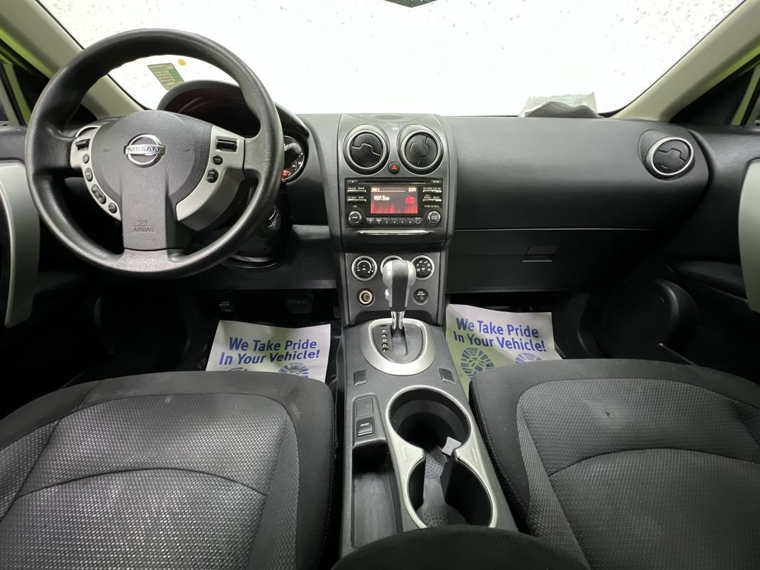 Used 2012 Nissan Rogue SV AWD/4WD image 18