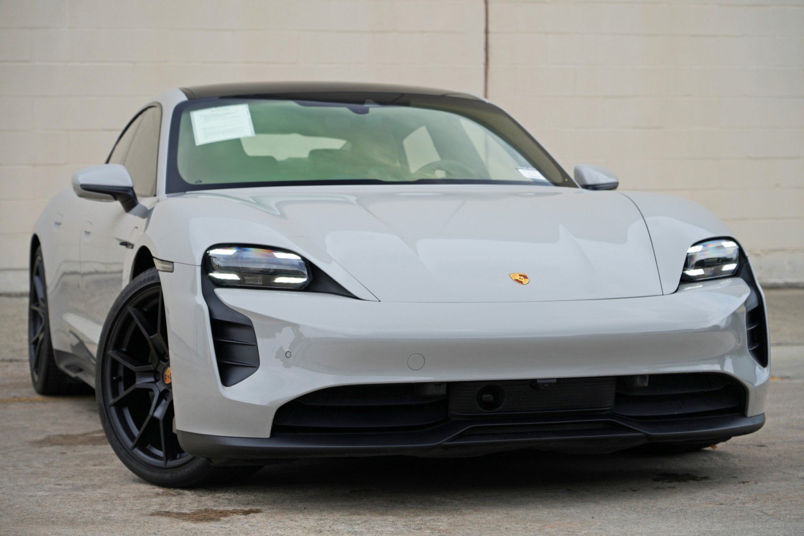 Used 2023 Porsche Taycan GTS AWD/4WD image 4