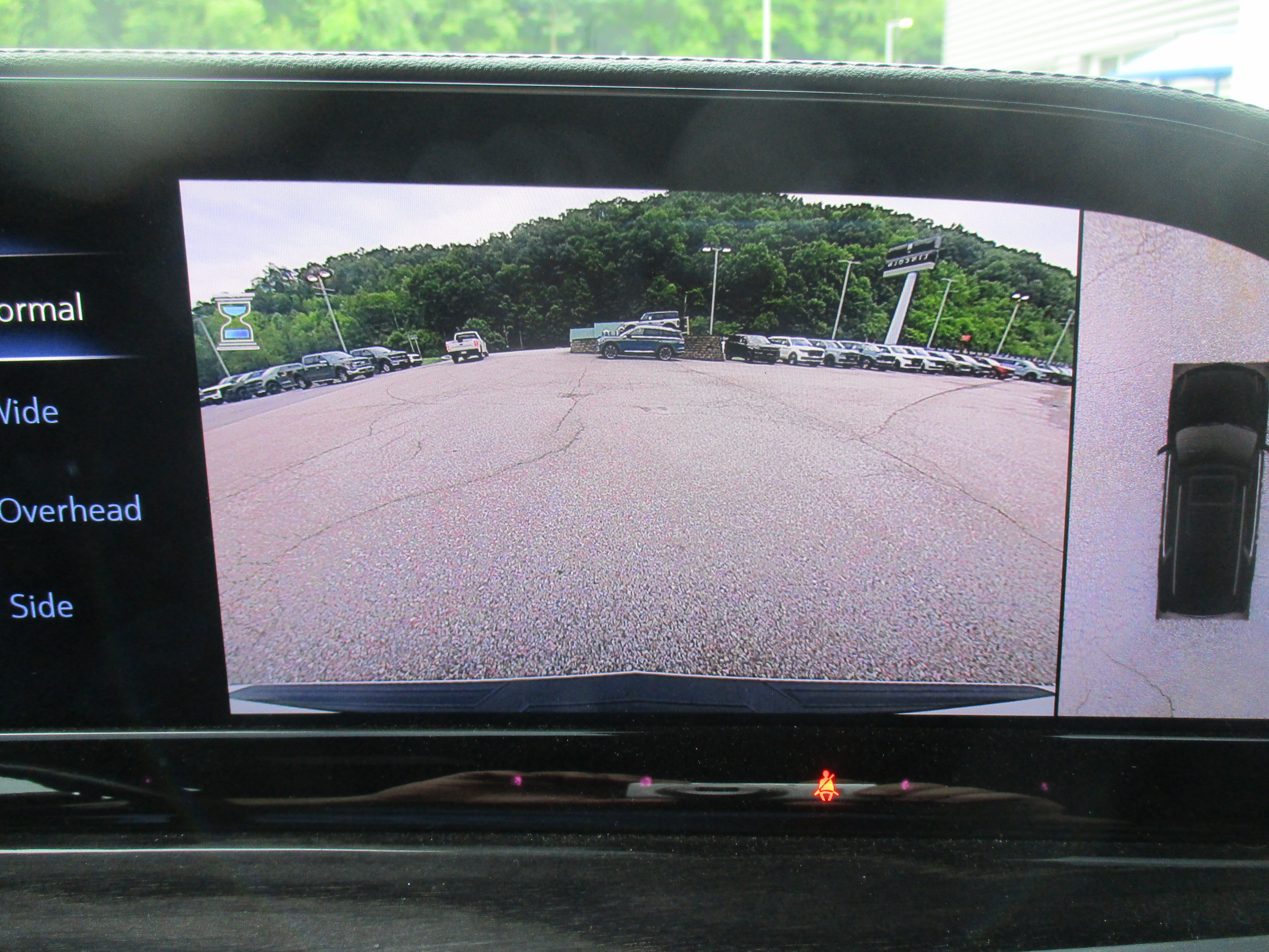 Used 2023 Cadillac Escalade ESV Premium Luxury w/ LPO, Illumination Package AWD/4WD image 20