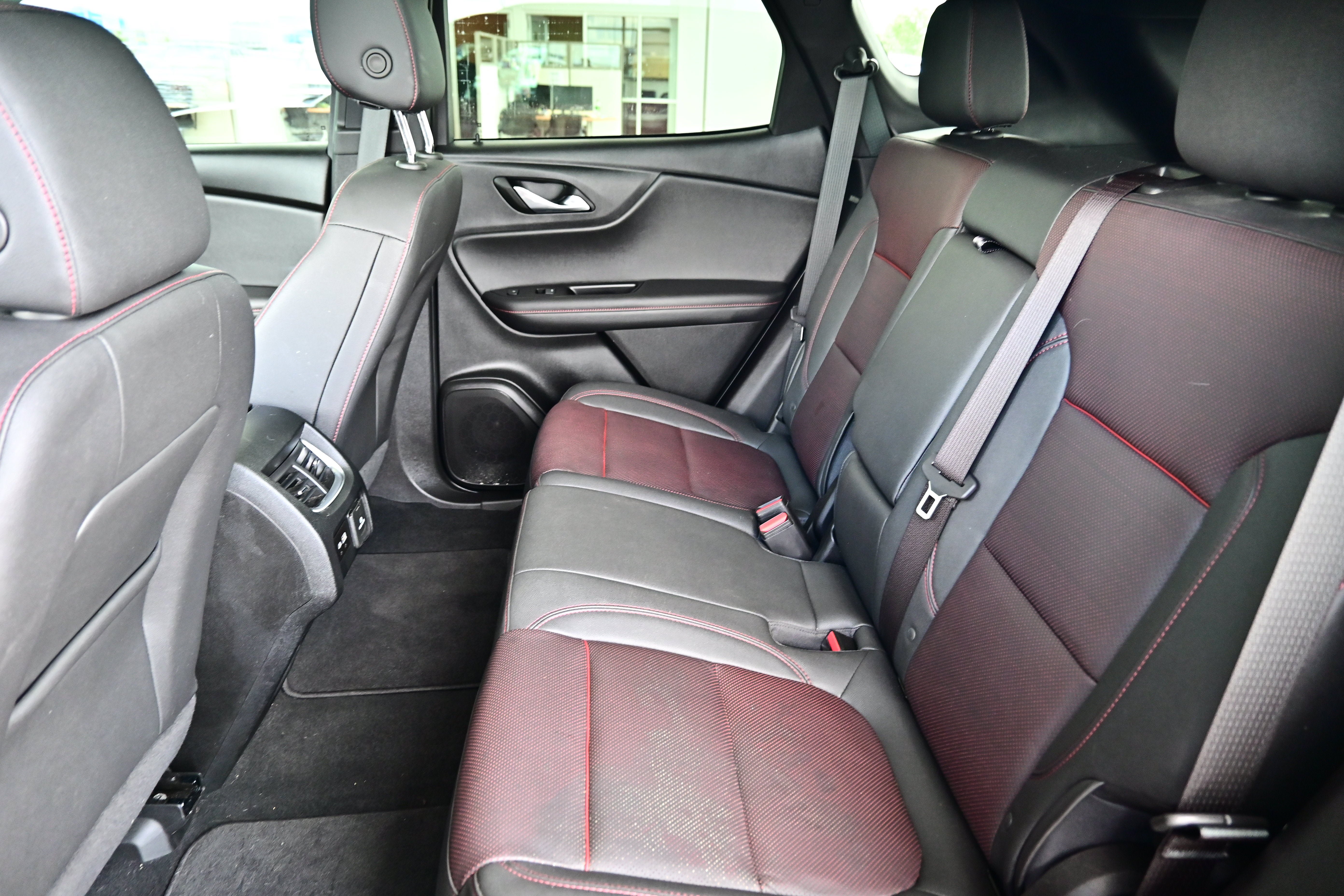 Used 2023 Chevrolet Blazer RS w/ Driver Confidence II Package AWD/4WD image 16