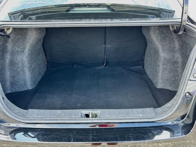 Certified 2021 Nissan Versa S FWD image 19