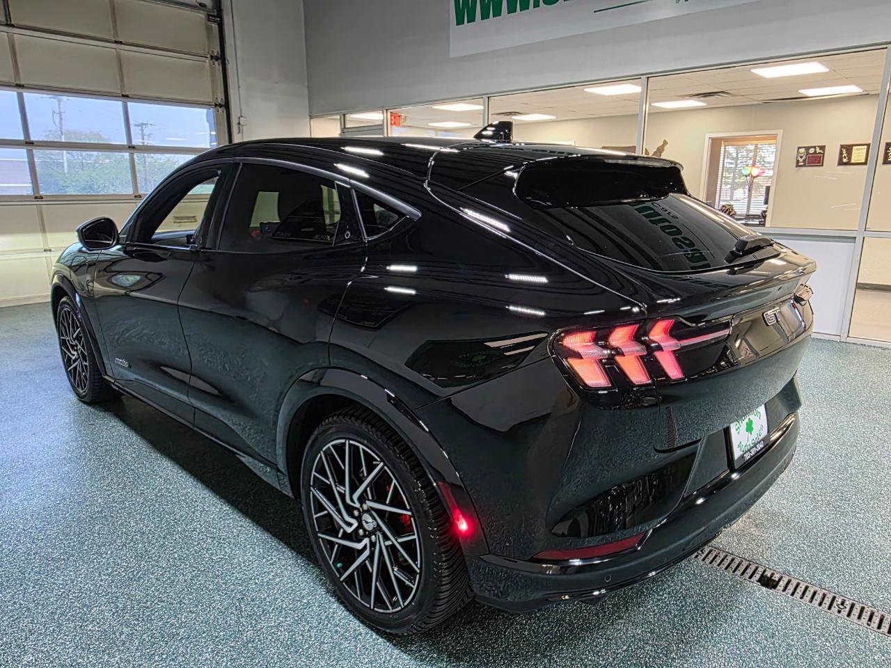 Used 2023 Ford Mustang Mach-E GT w/ GT Performance Edition AWD/4WD image 9