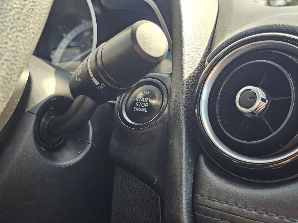 Used 2017 Toyota Yaris iA FWD image 9