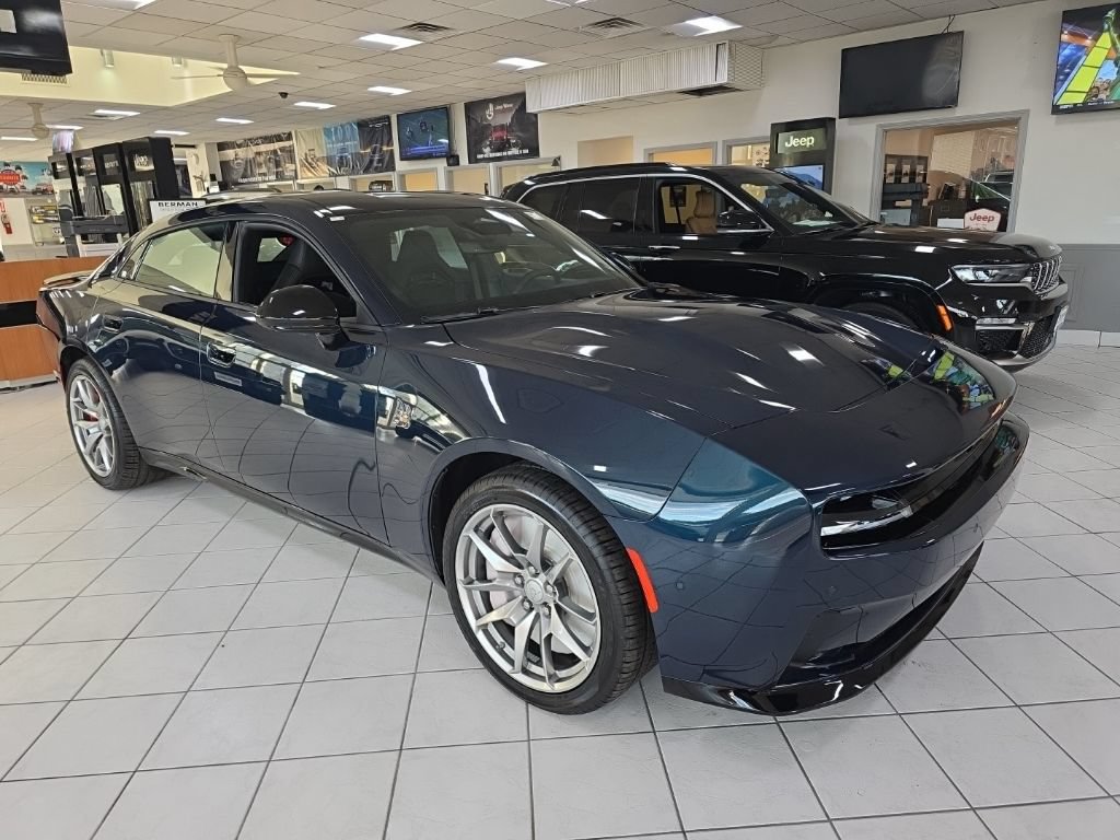 New 2026 Dodge Charger Daytona Scat Pack w/ Track Package