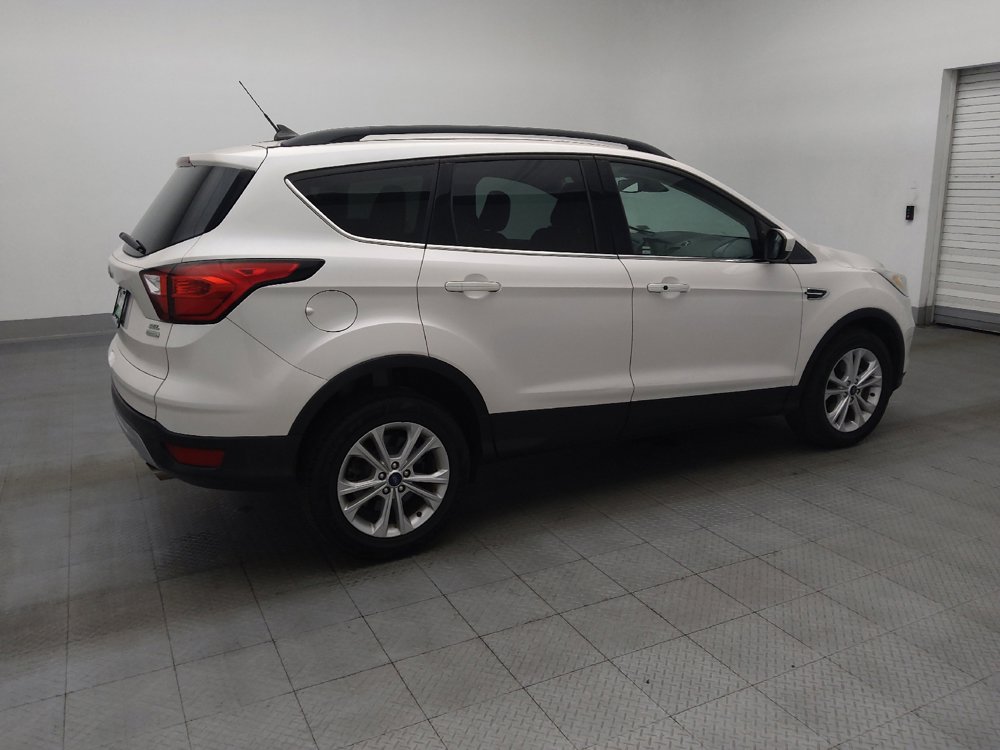 Used 2019 Ford Escape SEL FWD image 10