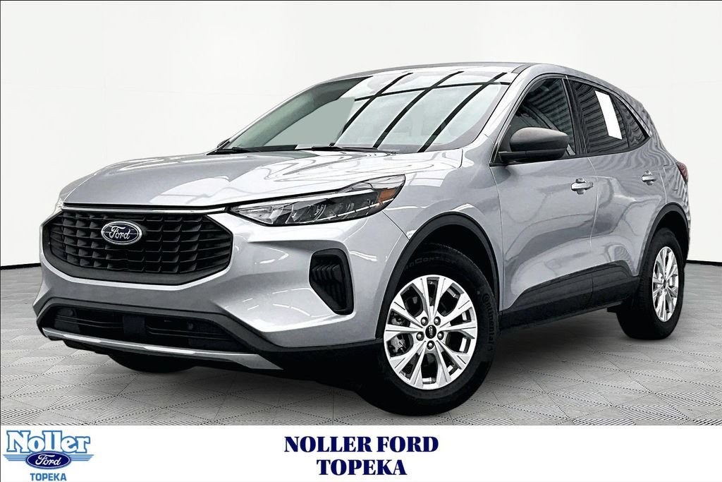 Used 2023 Ford Escape Active AWD/4WD image 1