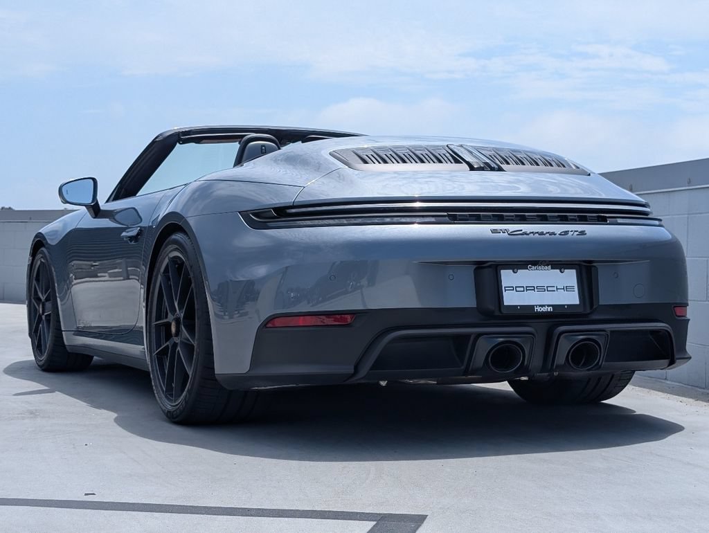 Certified 2026 Porsche 911 Carrera 4 GTS AWD/4WD image 3