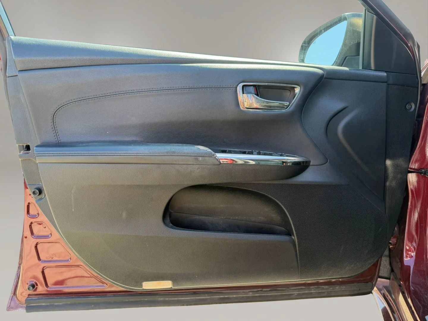 Used 2015 Toyota Avalon XLE Premium FWD image 8