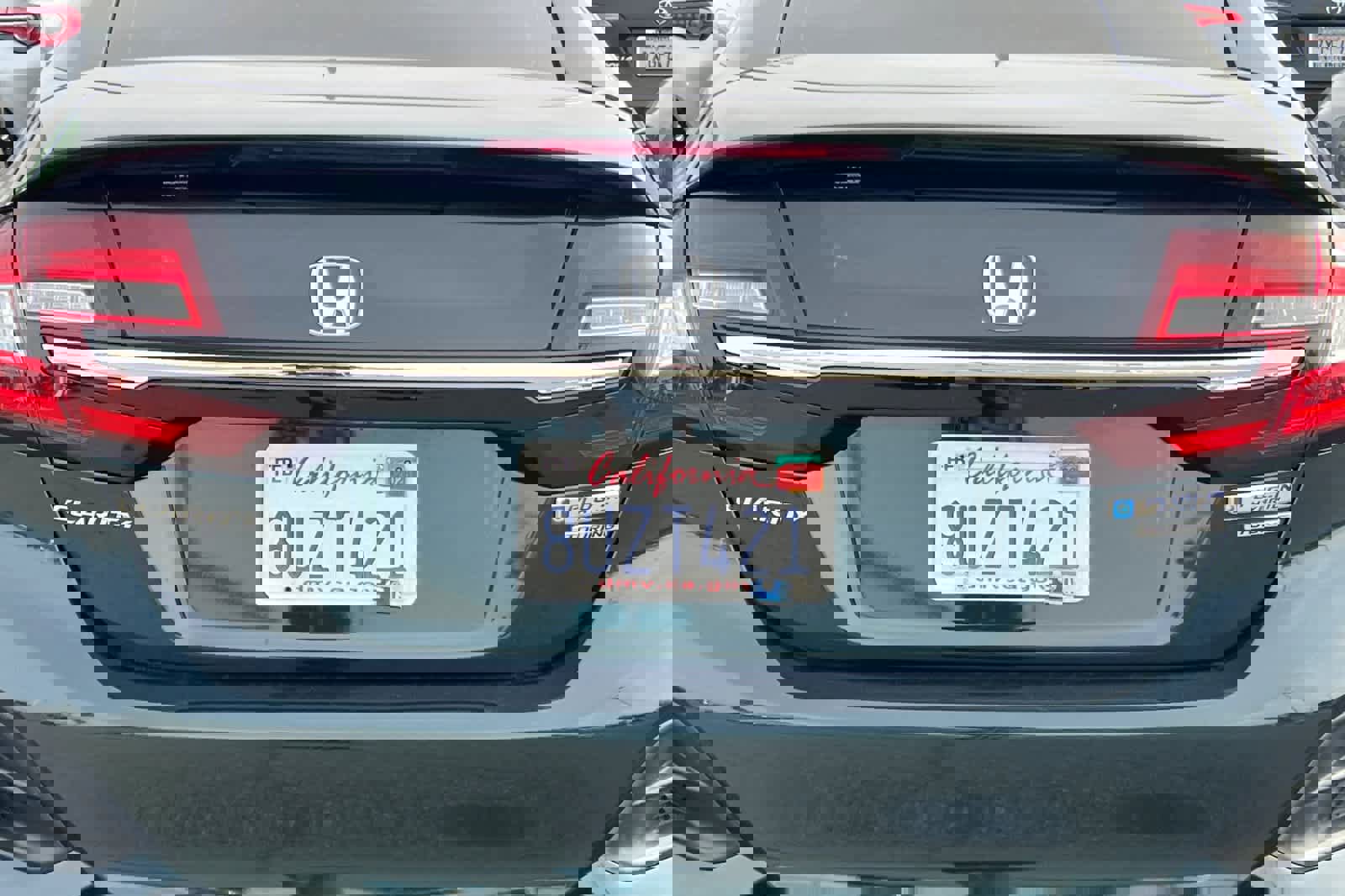 Used 2020 Honda Clarity Touring image 16