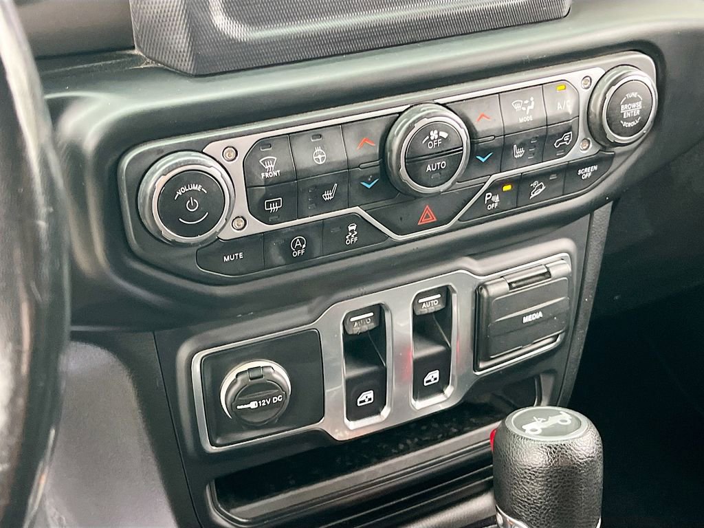 Certified 2018 Jeep Wrangler Sport AWD/4WD image 15