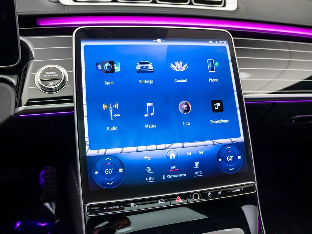 Used 2024 Mercedes-Benz S 580 4MATIC Sedan image 29