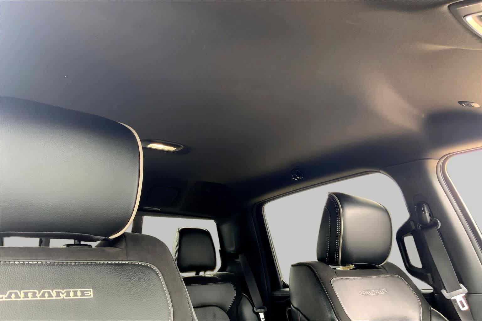 Used 2022 RAM 1500 Laramie AWD/4WD image 14
