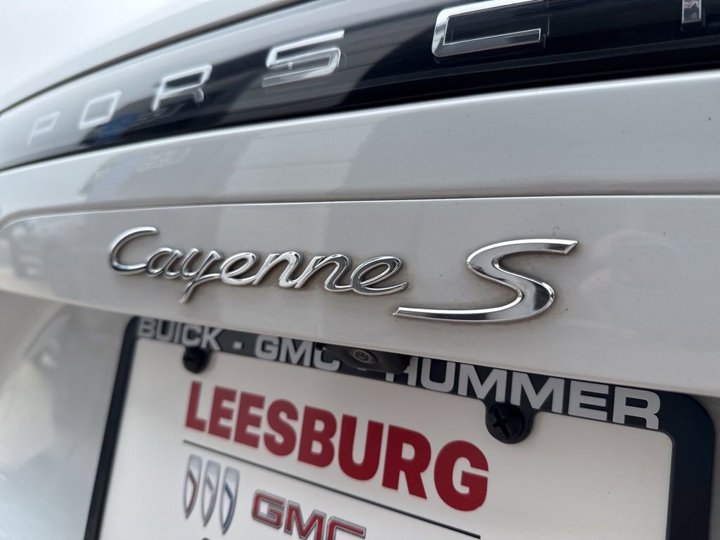 Used 2022 Porsche Cayenne S AWD/4WD image 10