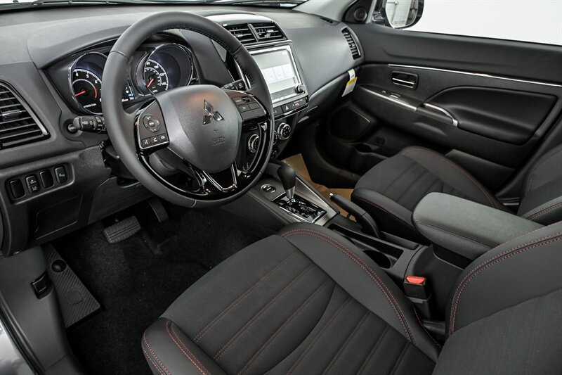 New 2027 Mitsubishi Outlander Sport SE AWD/4WD image 13