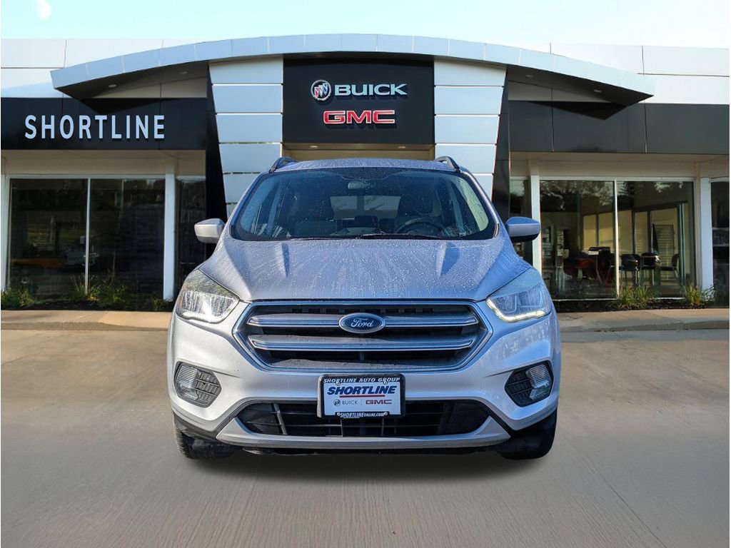 Used 2017 Ford Escape SE w/ Equipment Group 201A image 10