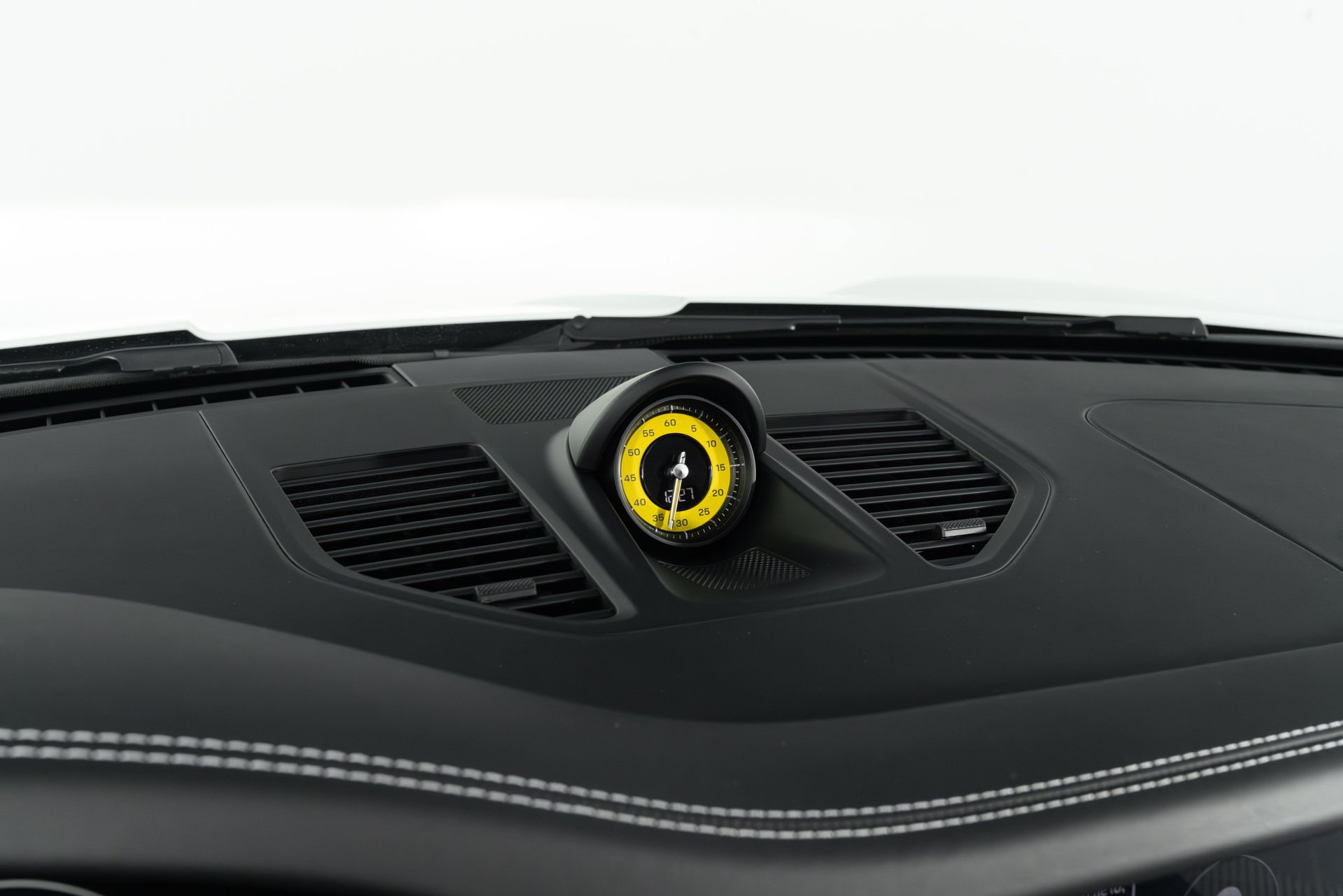 Used 2024 Porsche 911 GT3 RWD image 38