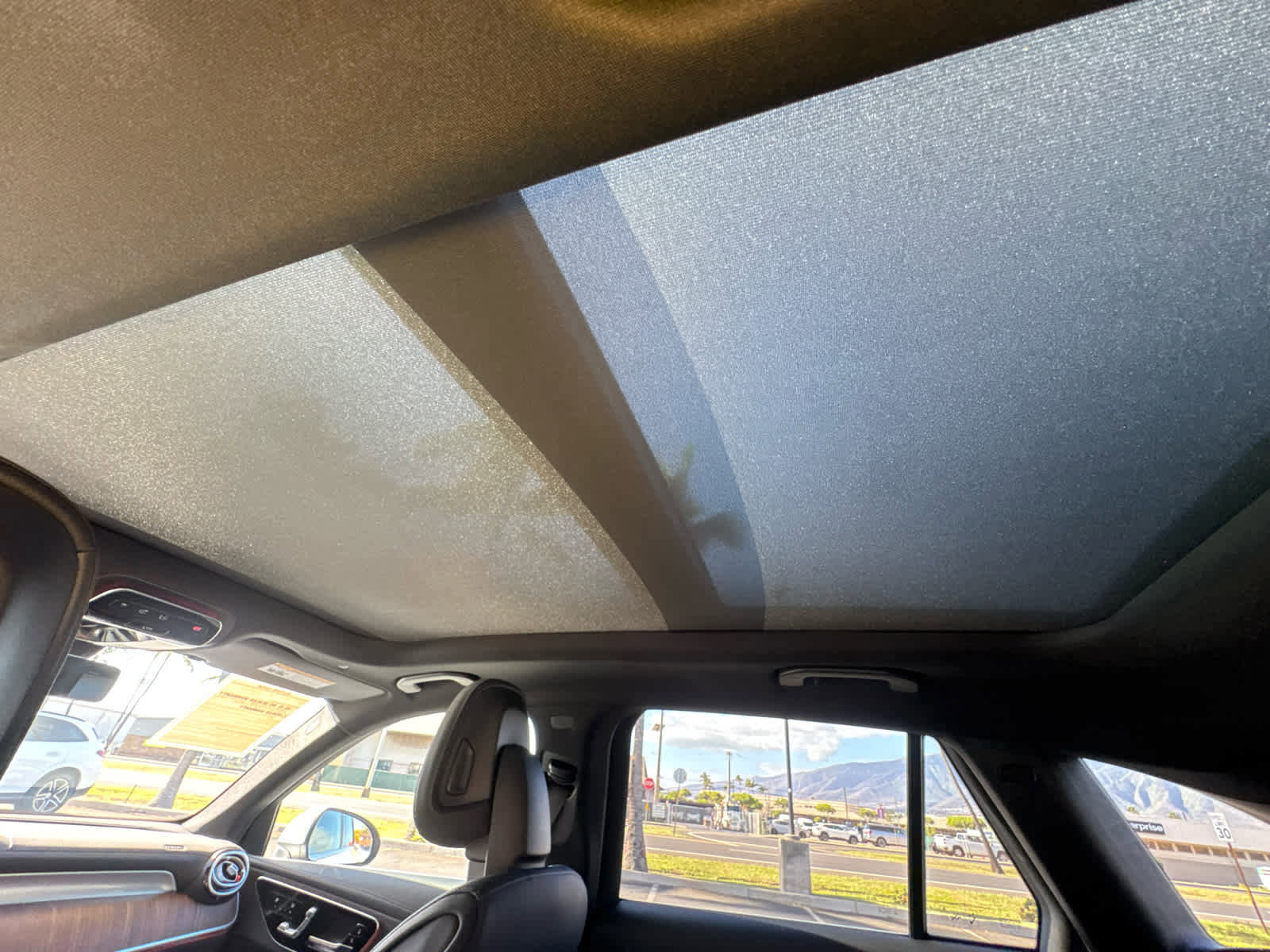 Used 2025 Mercedes-Benz GLC 300 image 18