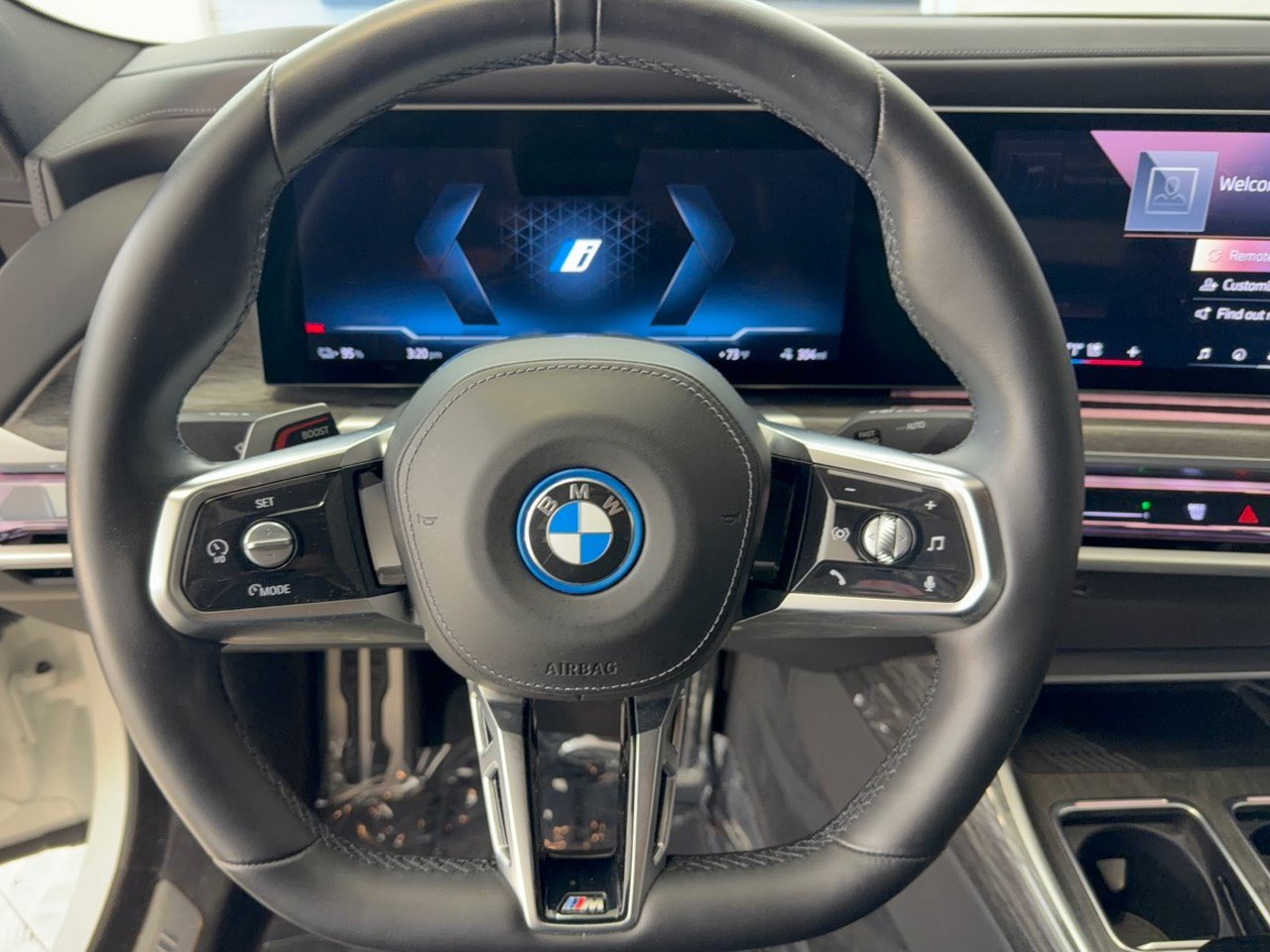 Certified 2024 BMW i7 eDrive50 w/ M Sport Package RWD image 10