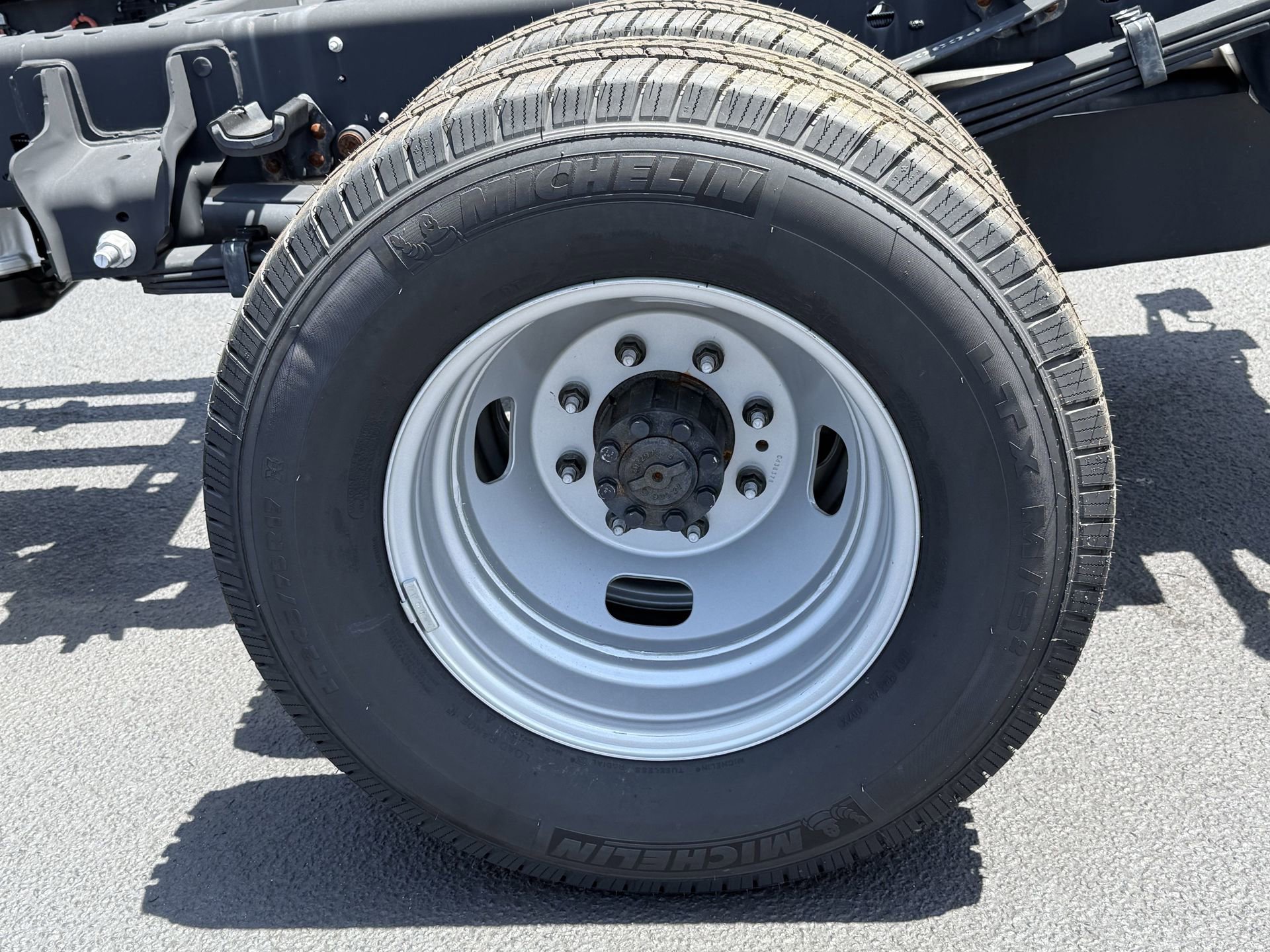 New 2024 Ford F350 XL w/ XL Chrome Package image 26