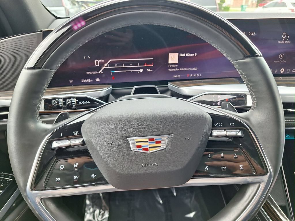 Certified 2025 Cadillac Escalade Premium Luxury AWD/4WD image 20