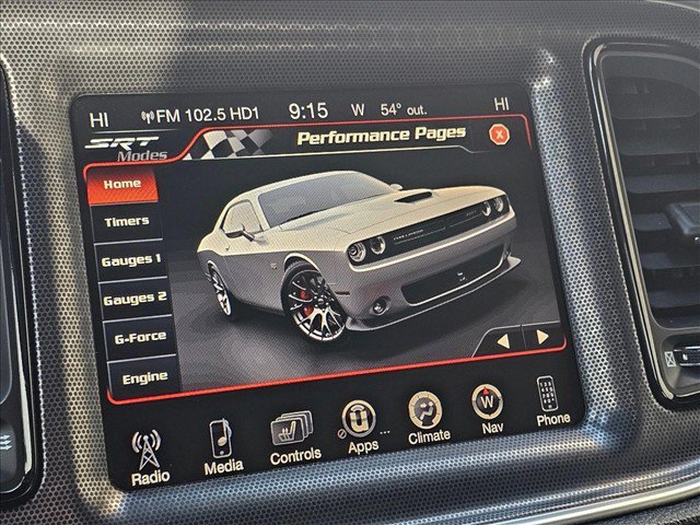 Used 2016 Dodge Challenger SRT RWD image 24