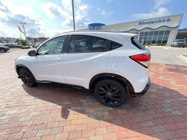Certified 2022 Honda HR-V Sport image 26
