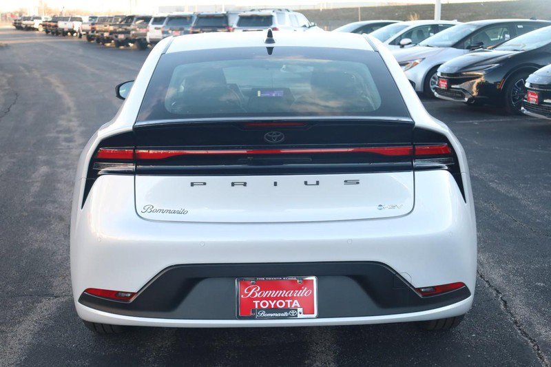 New 2026 Toyota Prius LE image 6