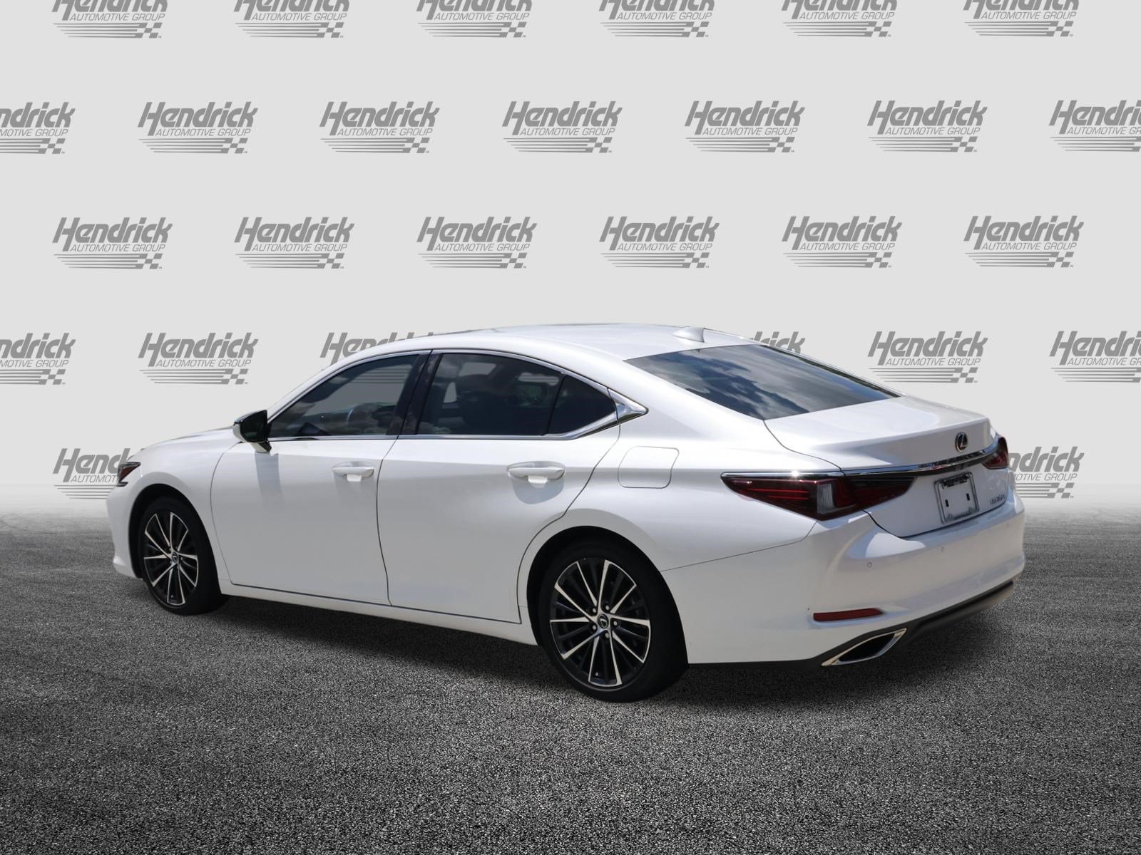 Used 2024 Lexus ES 350 w/ Premium Package FWD image 7