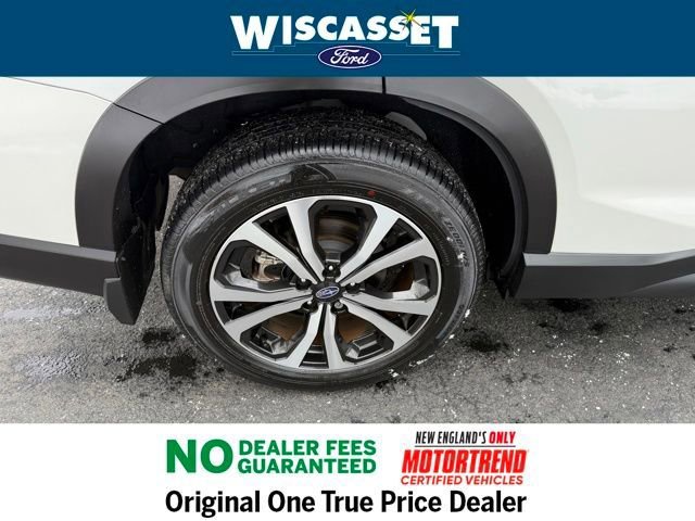 Used 2023 Subaru Forester Limited image 32