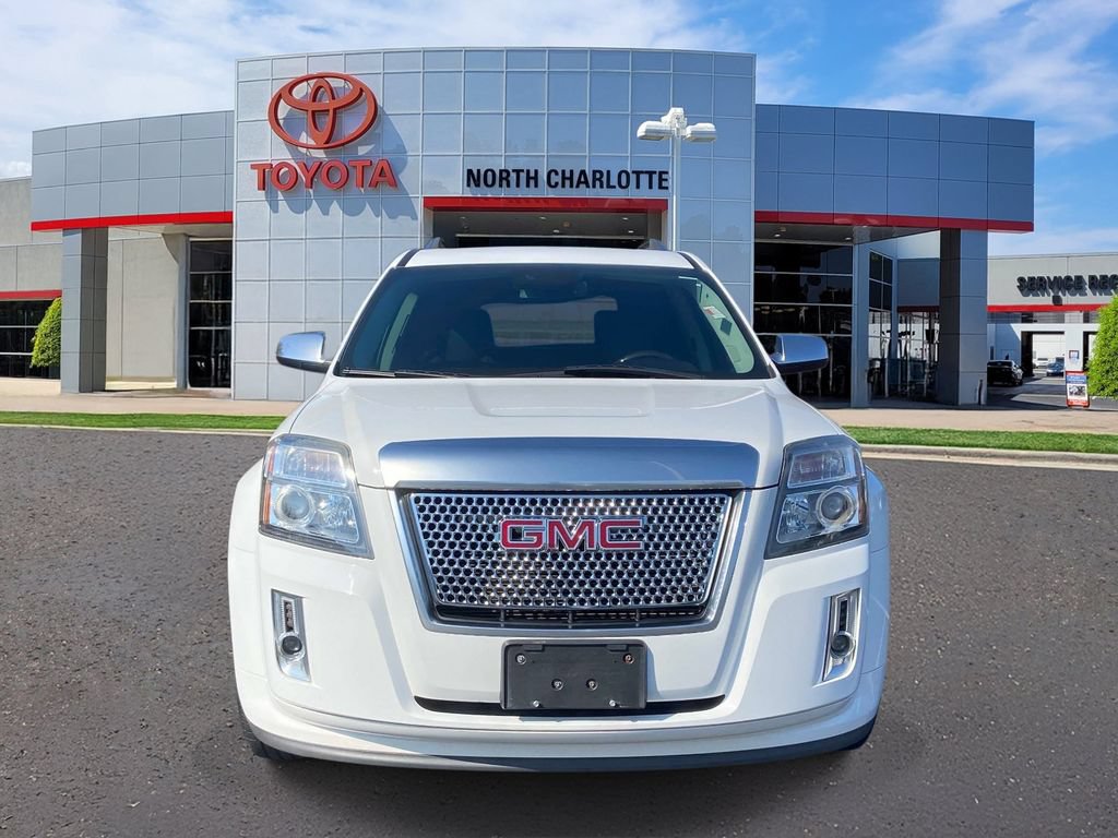 Used 2015 GMC Terrain Denali FWD image 2