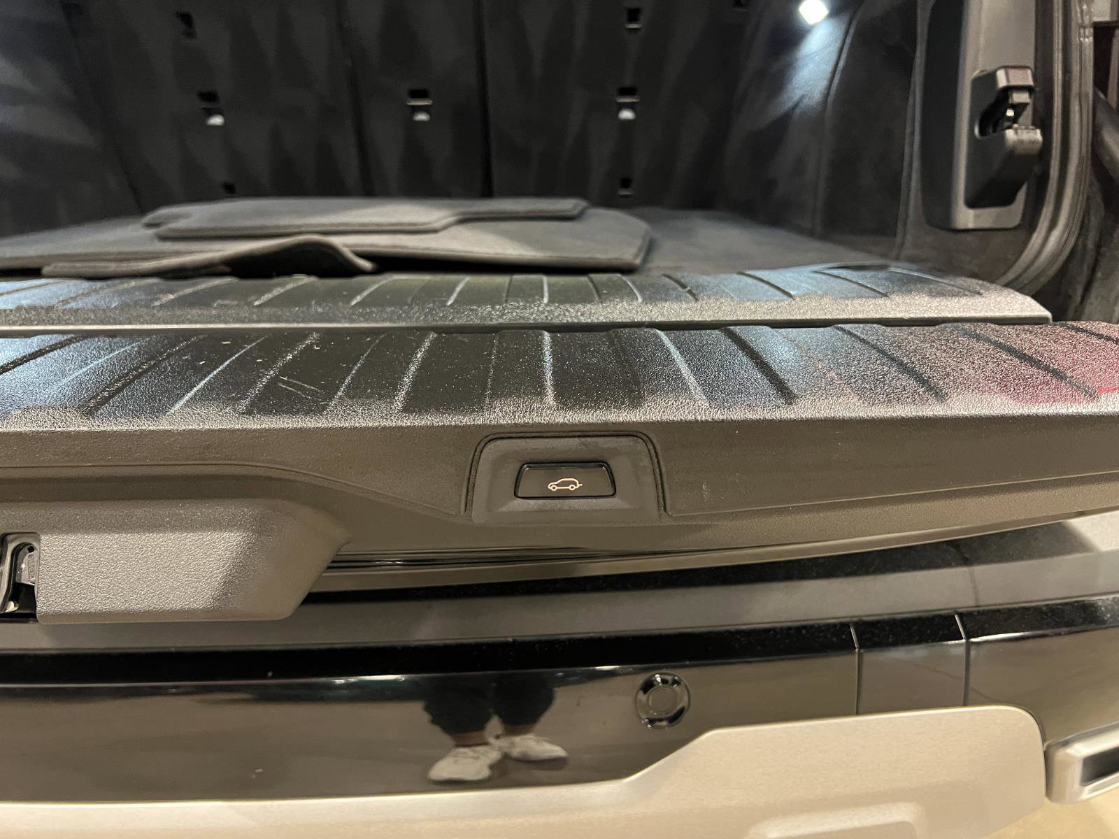 Used 2019 BMW X5 xDrive40i w/ Premium Package 2 AWD/4WD image 36