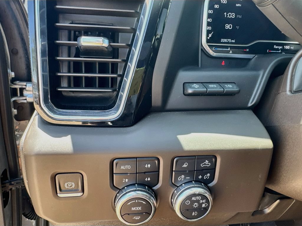 Used 2025 GMC Sierra 2500 Denali w/ Denali Reserve Package AWD/4WD image 22