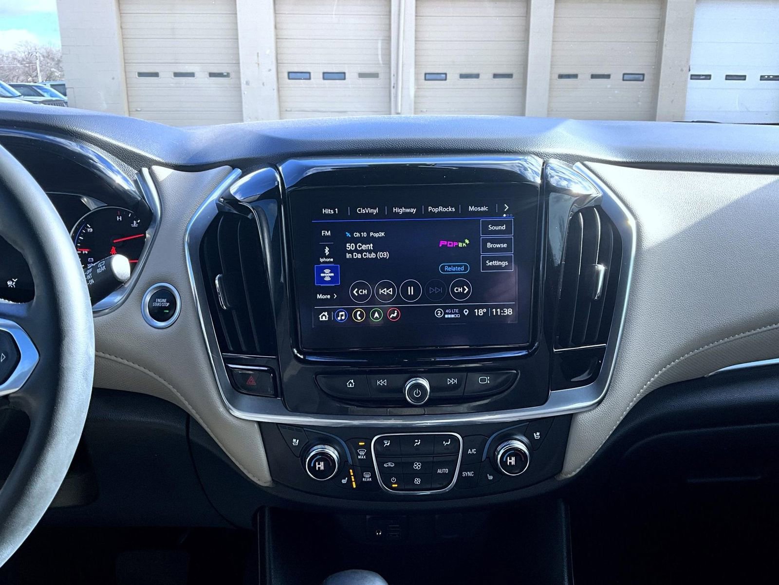 Used 2023 Chevrolet Traverse Premier AWD/4WD image 13