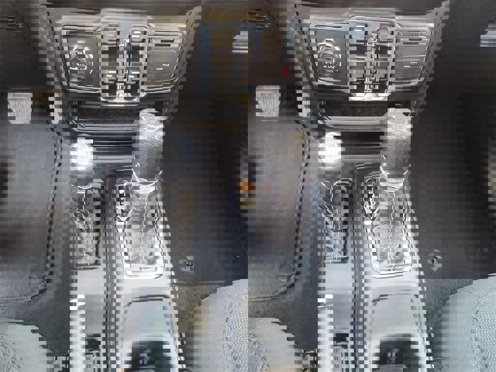 Used 2023 Jeep Wrangler Sahara image 20