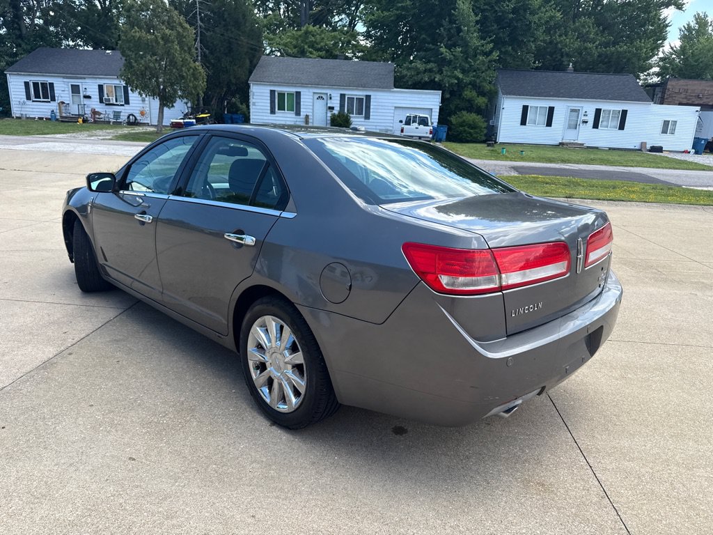 Used 2011 Lincoln MKZ AWD image 8