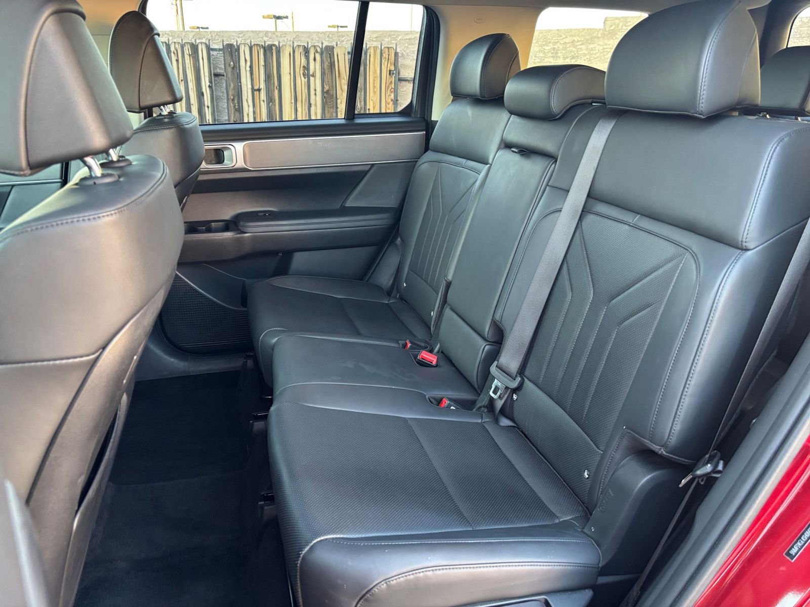 Used 2025 Hyundai Santa Fe SEL image 40