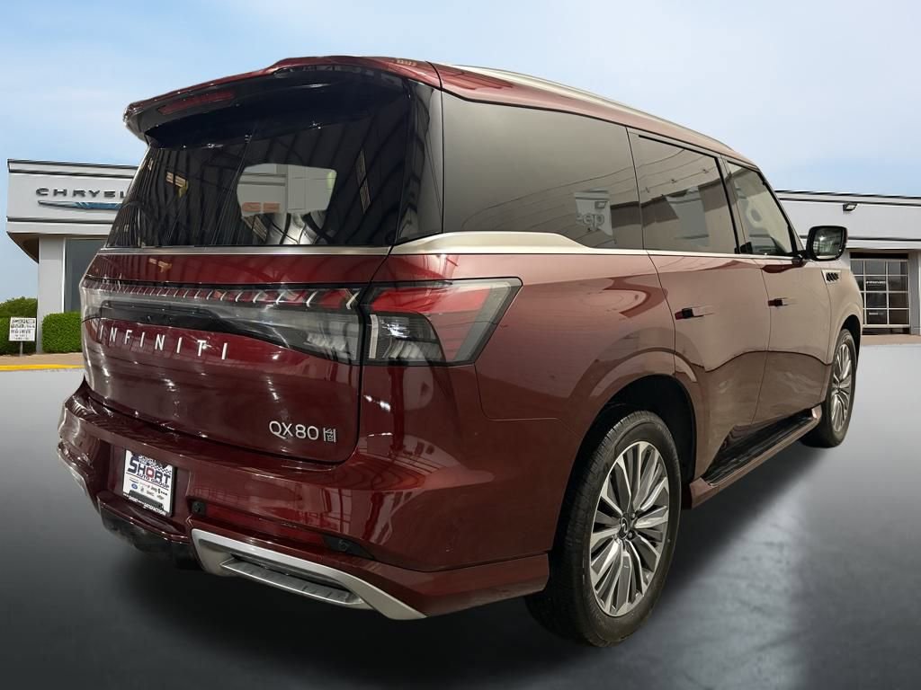 Used 2025 INFINITI QX80 Sensory image 5
