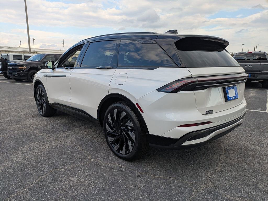 New 2026 Lincoln Nautilus Reserve AWD/4WD image 6