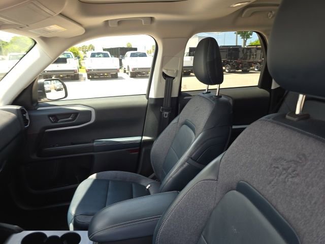 Used 2022 Ford Bronco Sport Outer Banks w/ Tech Package image 8