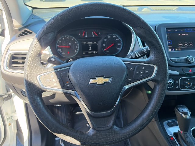 Used 2020 Chevrolet Equinox LS AWD/4WD image 24