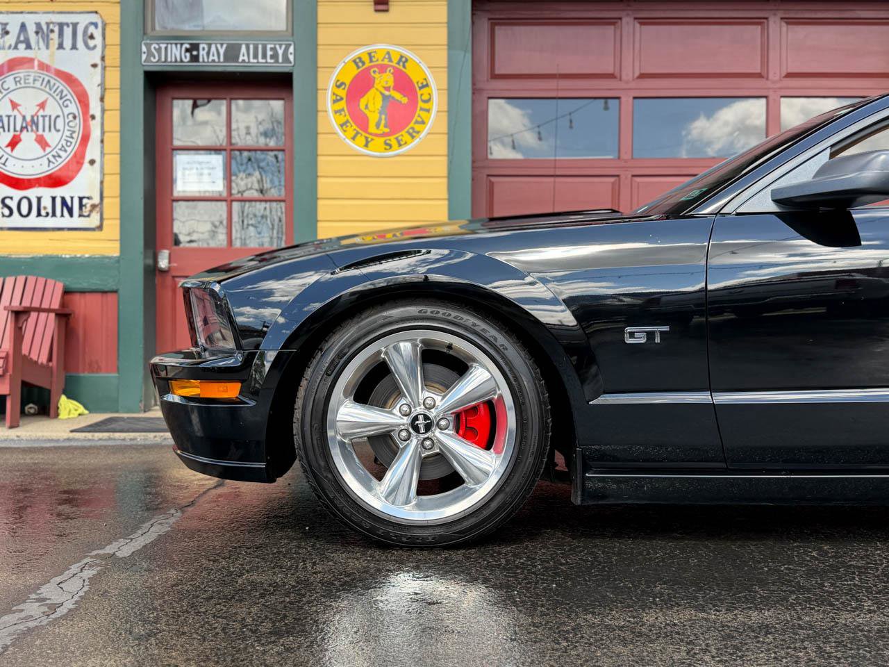 Used 2007 Ford Mustang GT RWD image 39