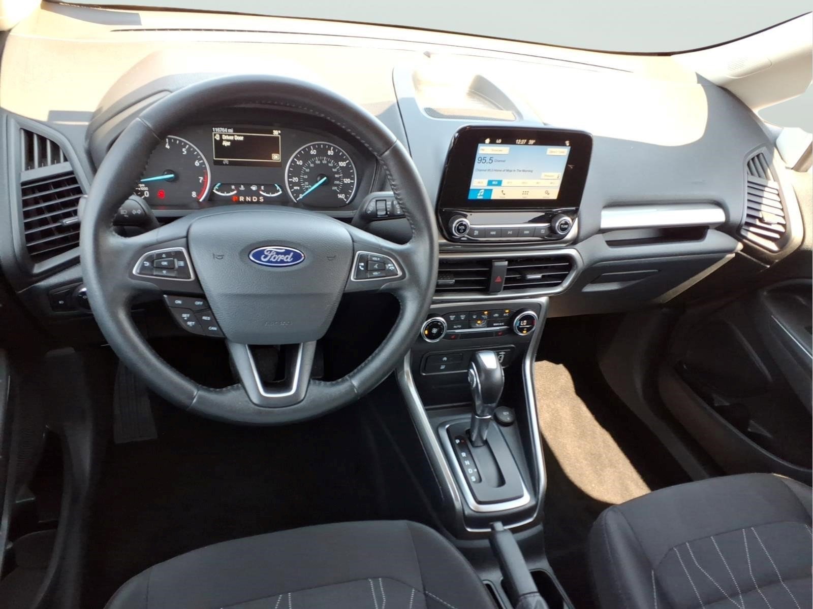 Used 2018 Ford EcoSport SE image 6