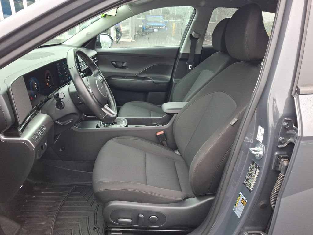 Used 2024 Hyundai Kona SEL AWD/4WD image 16